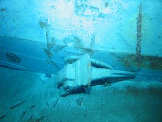 Bow and stbd anchor